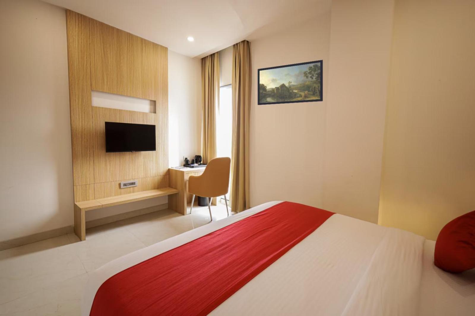 The Royal Legacy Hotel Lucknow Bagian luar foto
